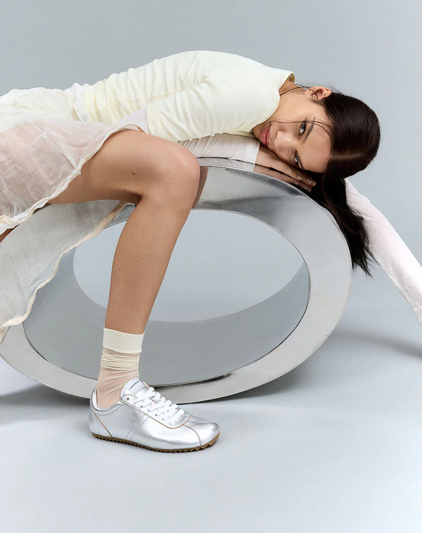 Groundies Kampagnenmotiv mit Barfußschuhen